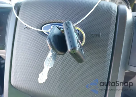 2007 Ford Expedition Eddie Bauer из США, поврежденный, VIN 1FMFU17587LA07918